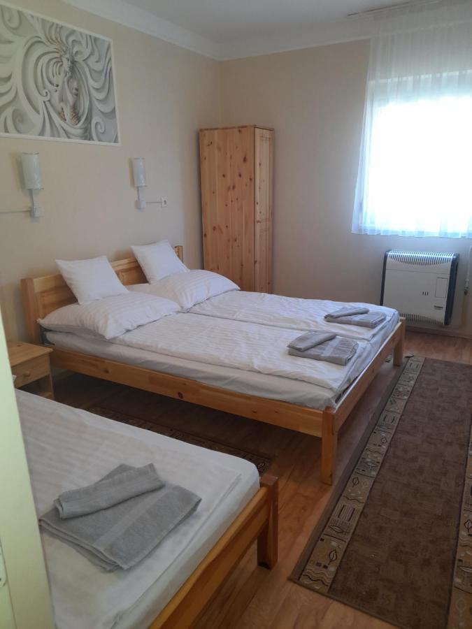 Thermal Apartman Tiszafuered Extérieur photo